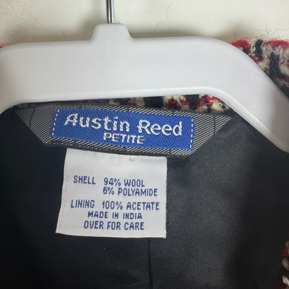 Austin Reed Red and White Tweed Blazer - Picture 2 of 5